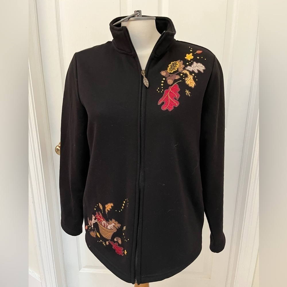 TRADITION Zip Up Black Jacket with Leaves Leaf Design Detail size medium